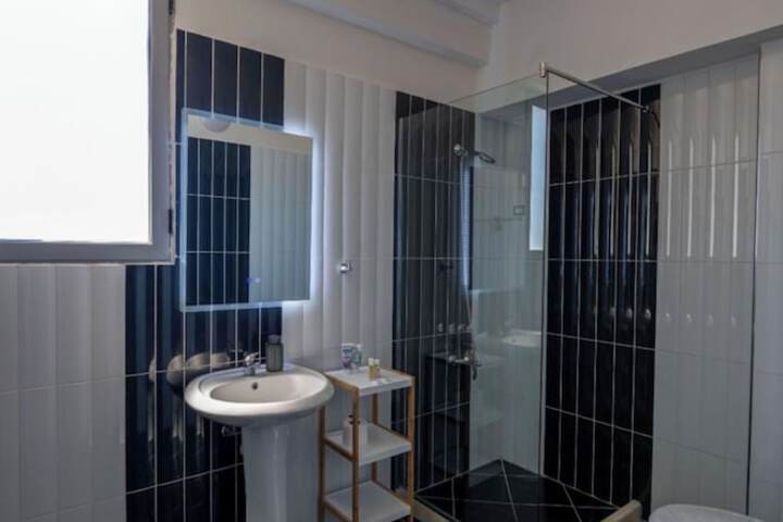 Room 55 of 68