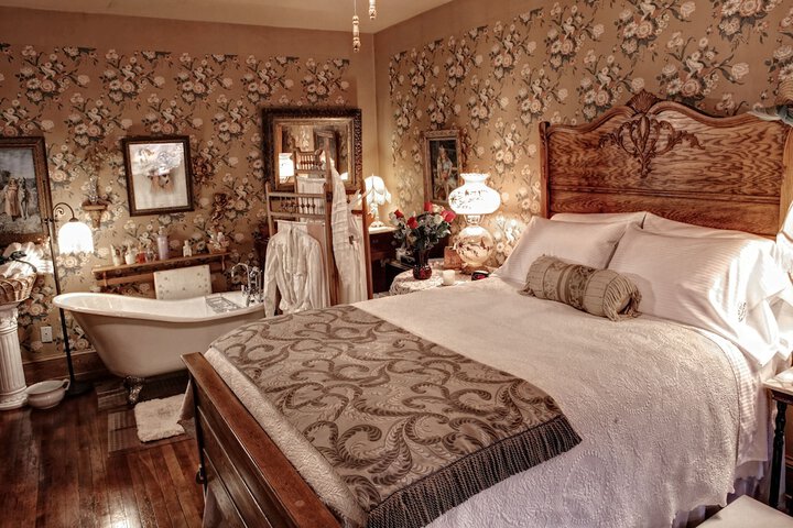 Room 10 of 95