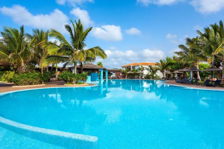 Exterior of Cape Verde Holidays - Tortuga Beach Resort and Spa