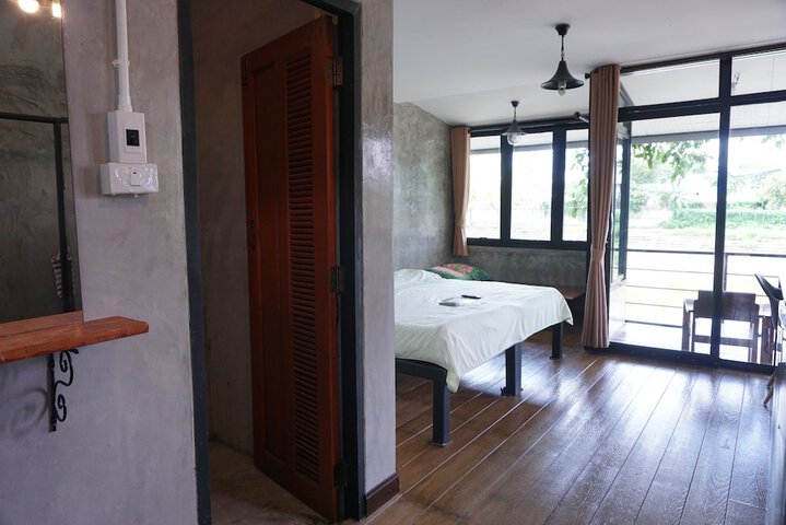 Room 7 of 26
