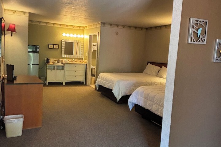 Room 8 of 45