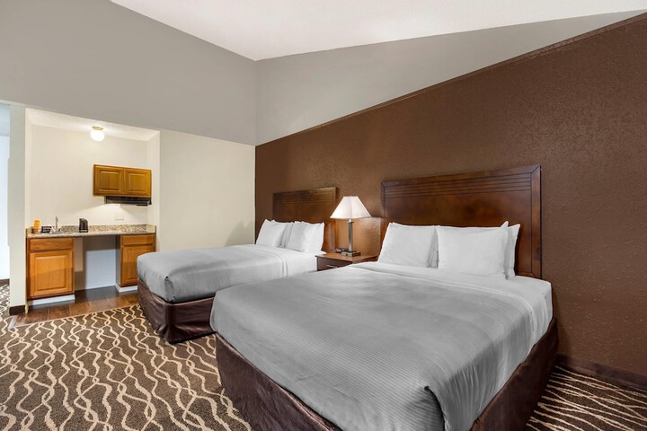 Room 21 of 50