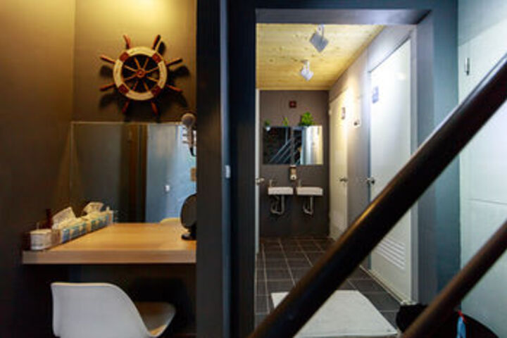 Room 20 of 25