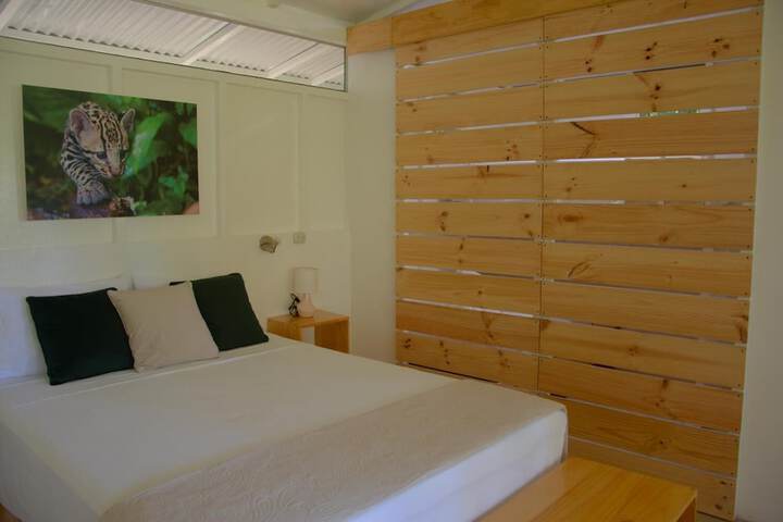 Room 13 of 60