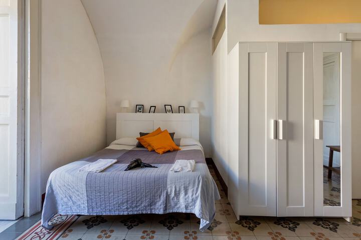 Room 15 of 66