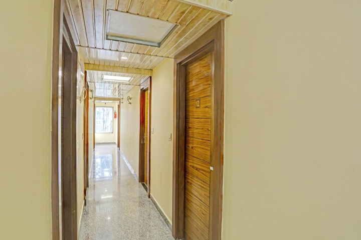 Room 15 of 18