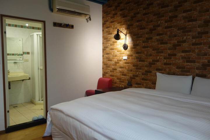 Room 30 of 54