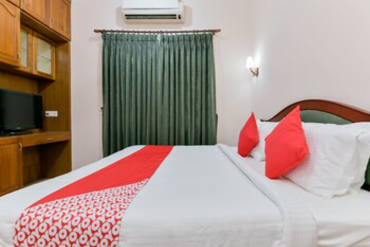 Room 16 of 24