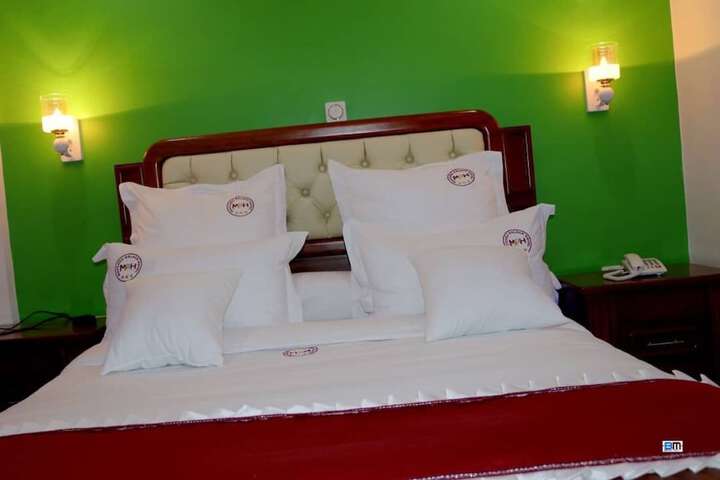 Room 5 of 23