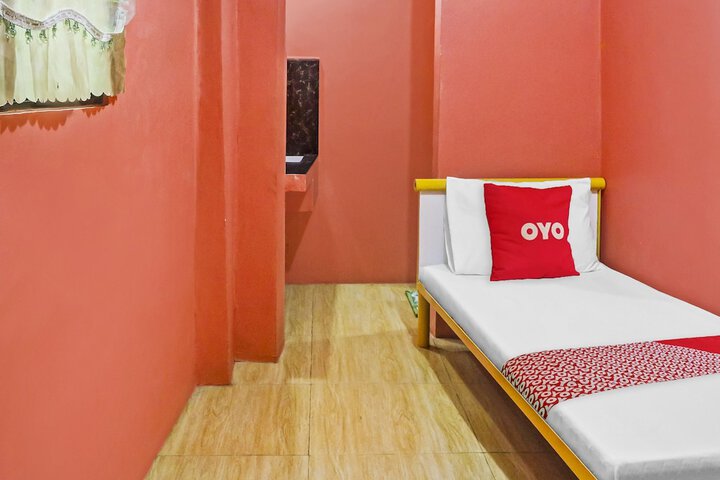 Room 19 of 28