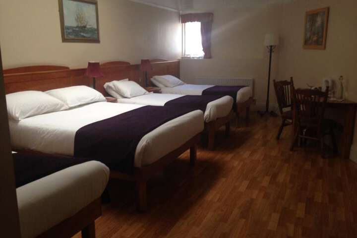 Room 12 of 63
