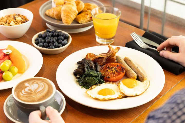 Breakfast/Coffee Service 47 of 108