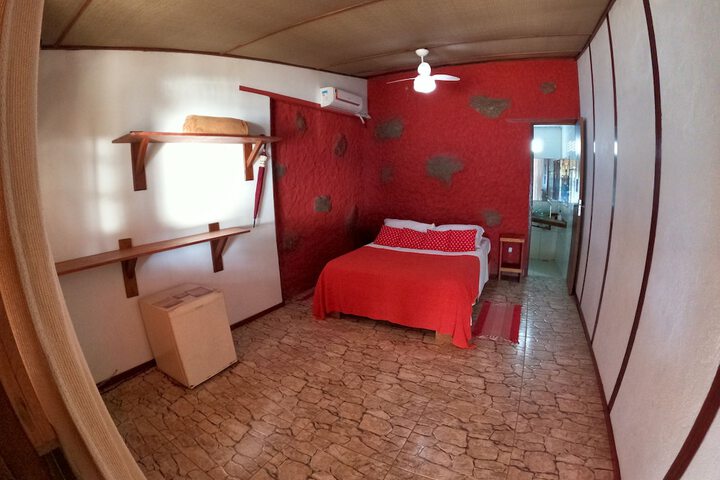Room 15 of 35