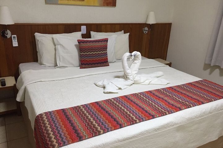 Room 4 of 38