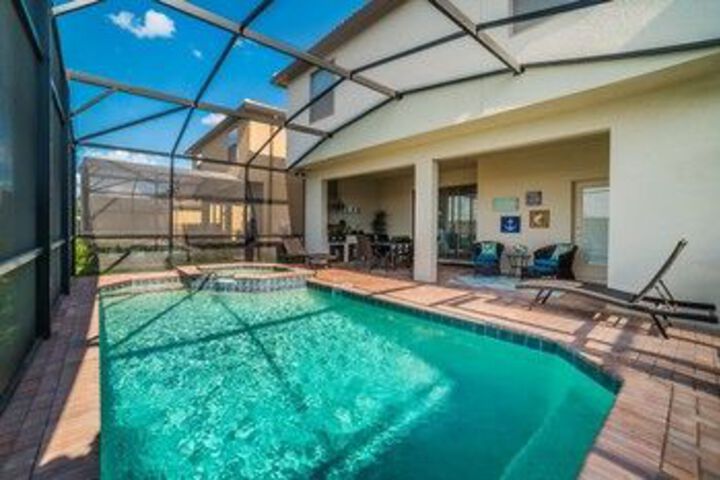 Pool 28 of 32