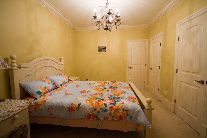 Room 22 of 63