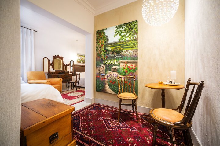 Room 4 of 56