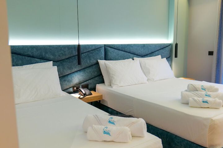 Room 16 of 85