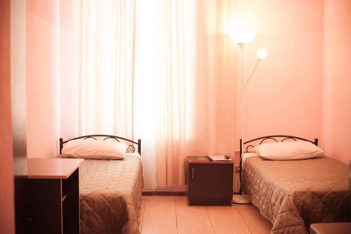 Room 16 of 31