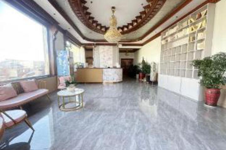 Korla Platinum Hotel