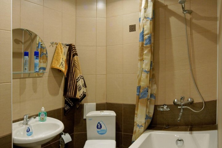 Room 20 of 34
