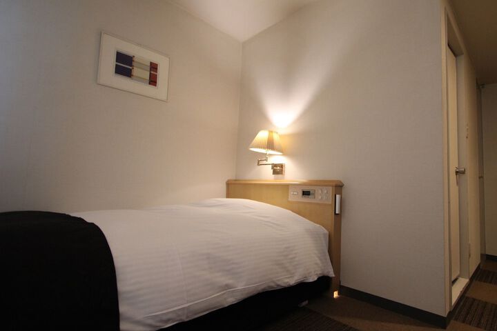 Room 10 of 39
