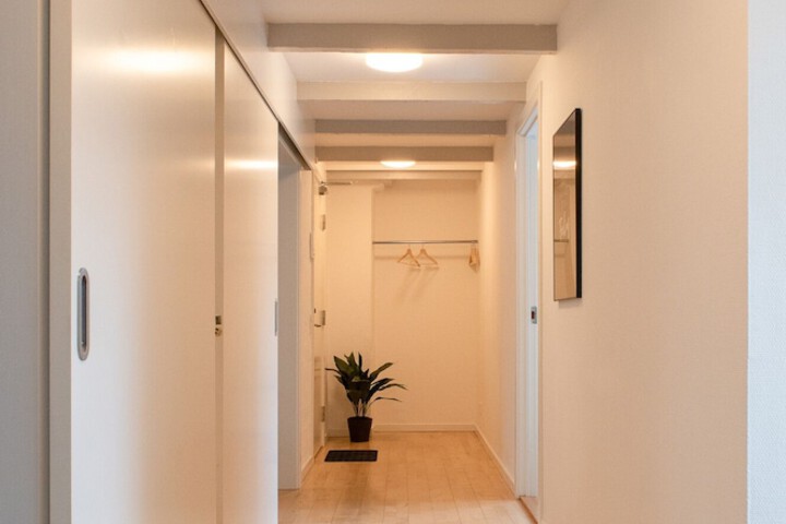 Ballroom/Hall 19 of 23