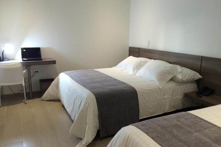 Room 5 of 44