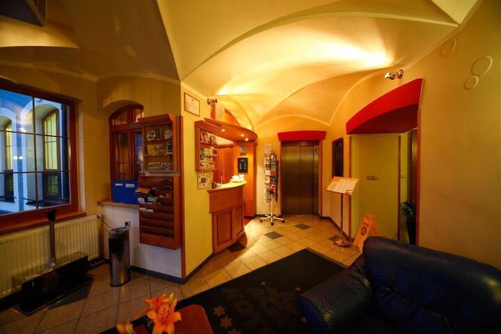 Hotel Lobby