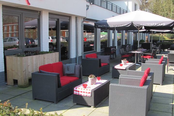 Terrace/Patio 60 of 62
