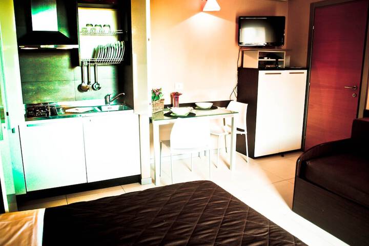 Room 8 of 31