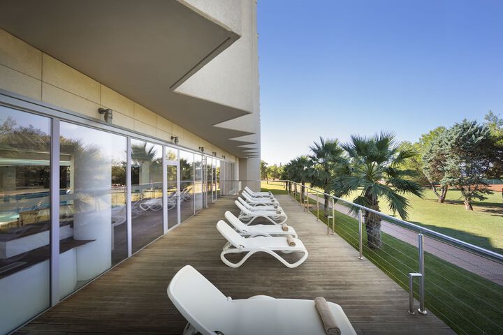 Sundeck 115 of 121