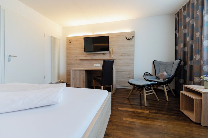 Room 10 of 54