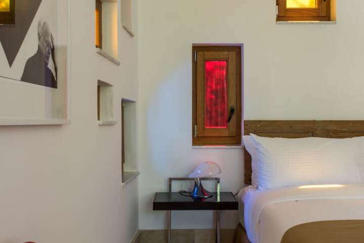 Room 35 of 108