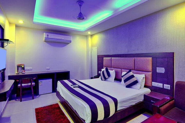 Room 14 of 31