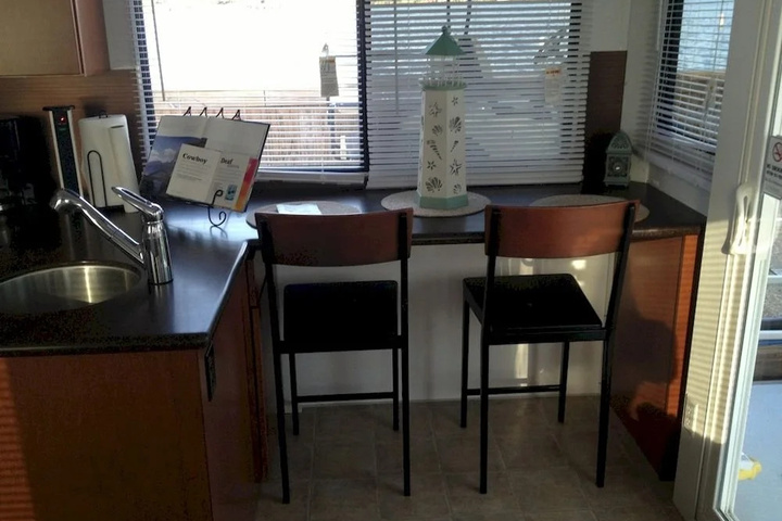 Room 11 of 21