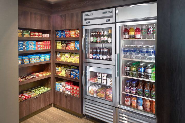 Snack bar