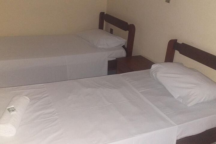 Room 17 of 46