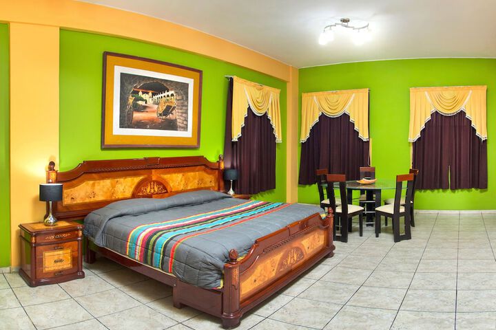 Room 7 of 36