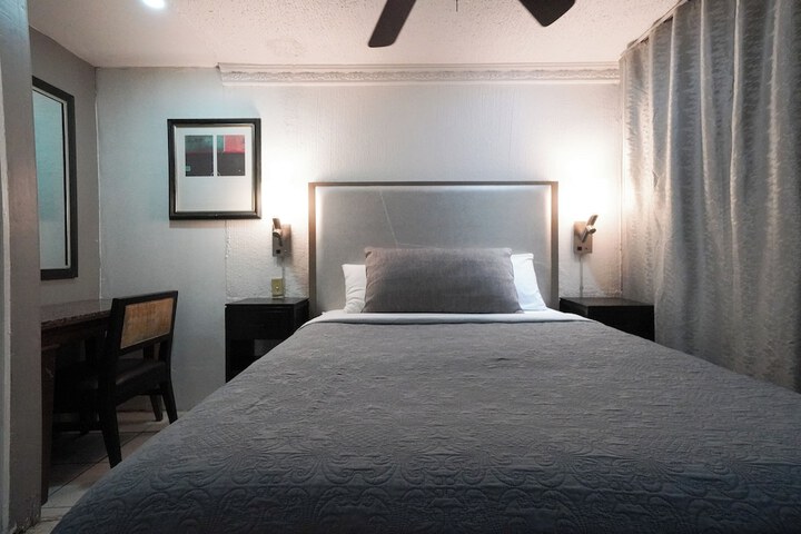 Room 13 of 15