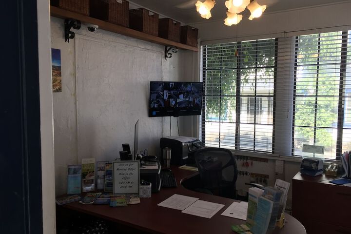 Concierge desk