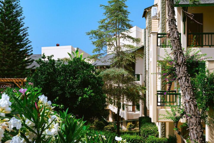 Hotel Exterior 506 of 552