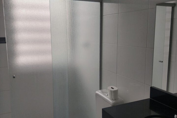 Room 33 of 43