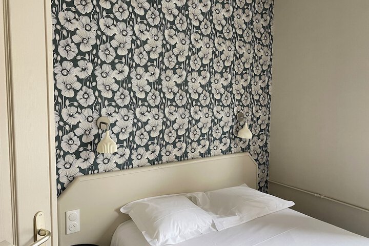 Room 54 of 94