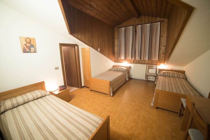 Room 20 of 54