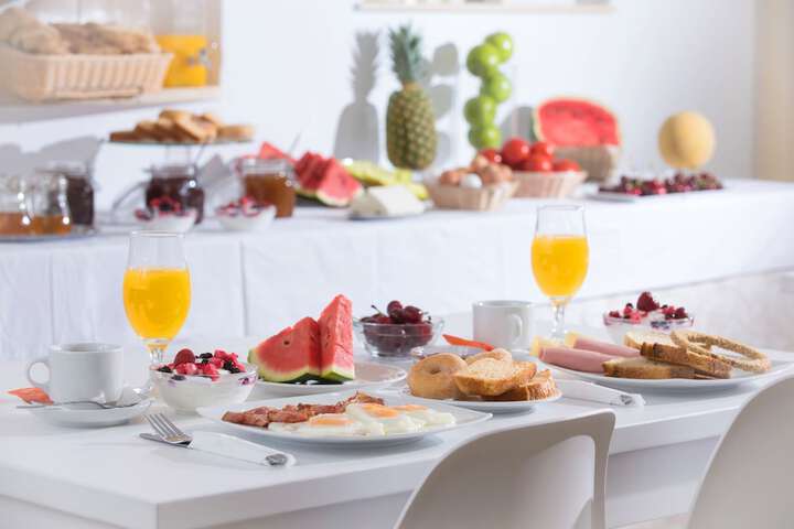 Breakfast area
