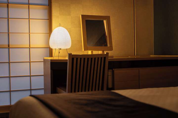 Room 15 of 99