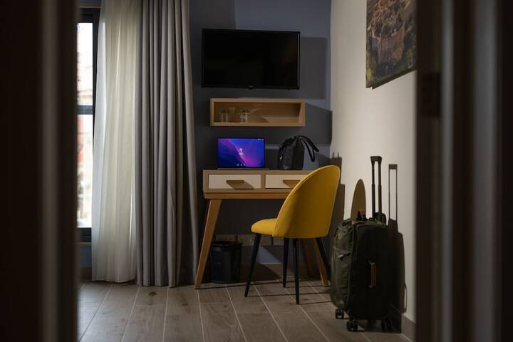 Room 13 of 56