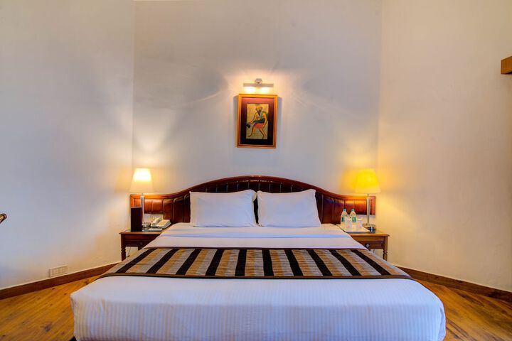 Room 5 of 7