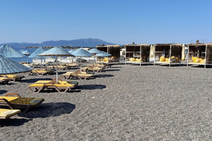 Beach 65 of 89